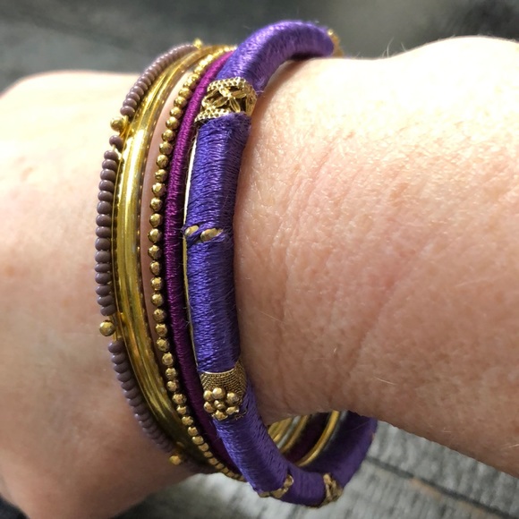 Jewelry - NEW 7 Piece Purple Bangle Bracelet Set!